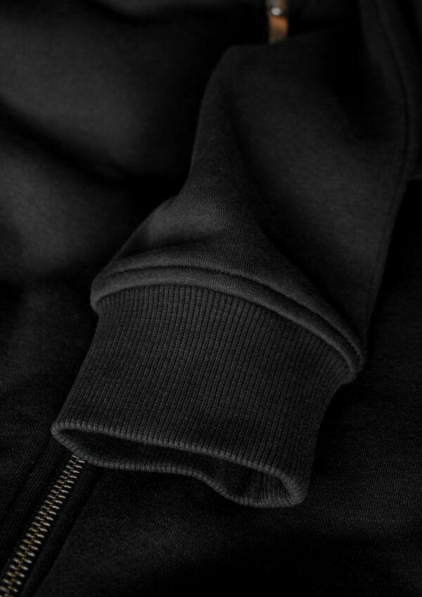 camb m black 52