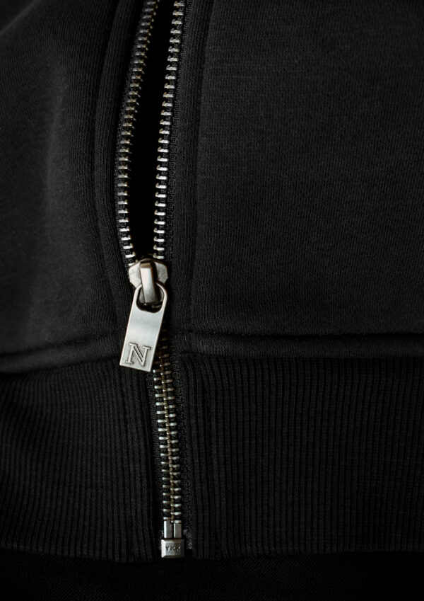 camb m black 53